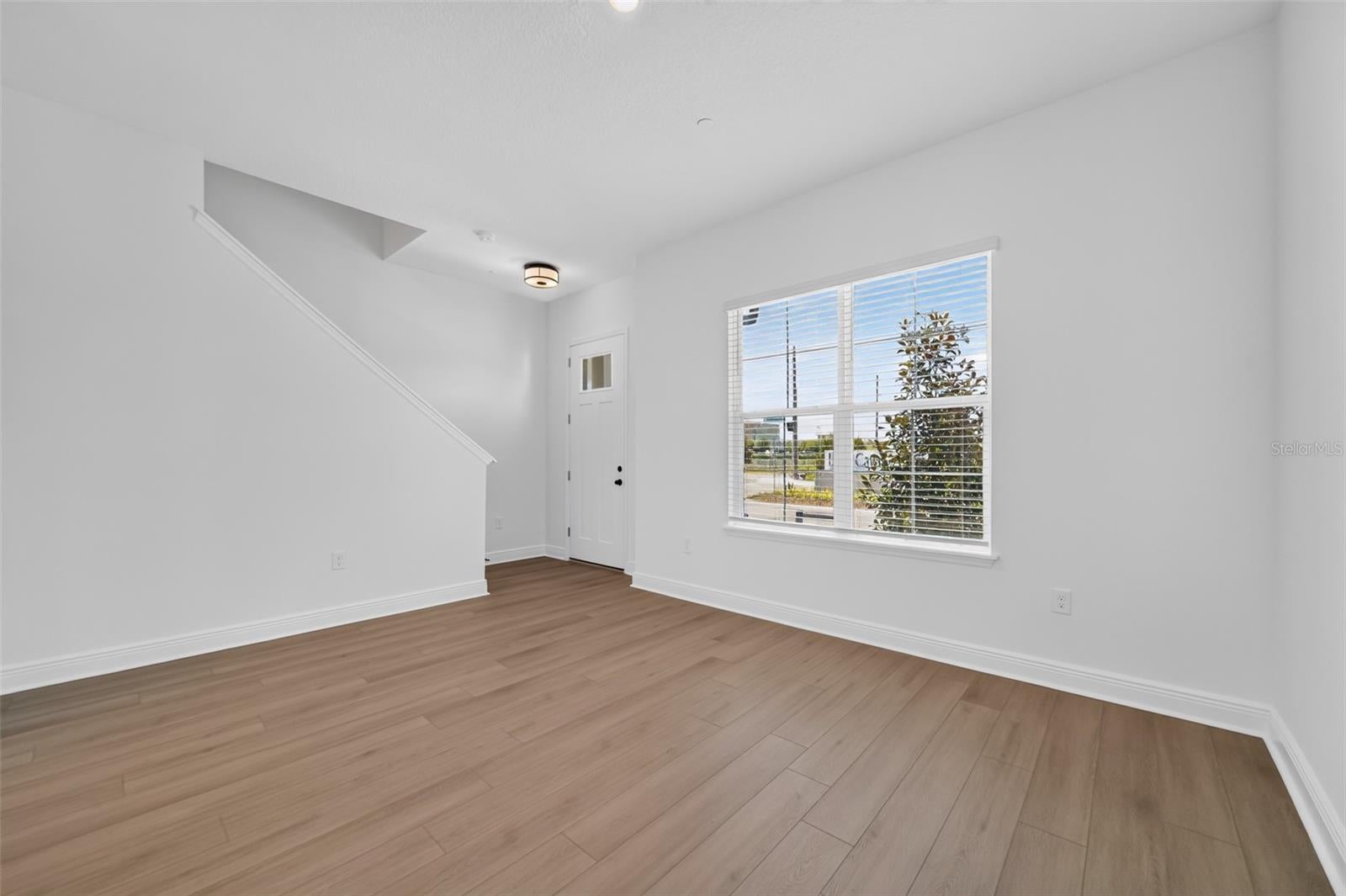13321 LUSH LIME ALLEY