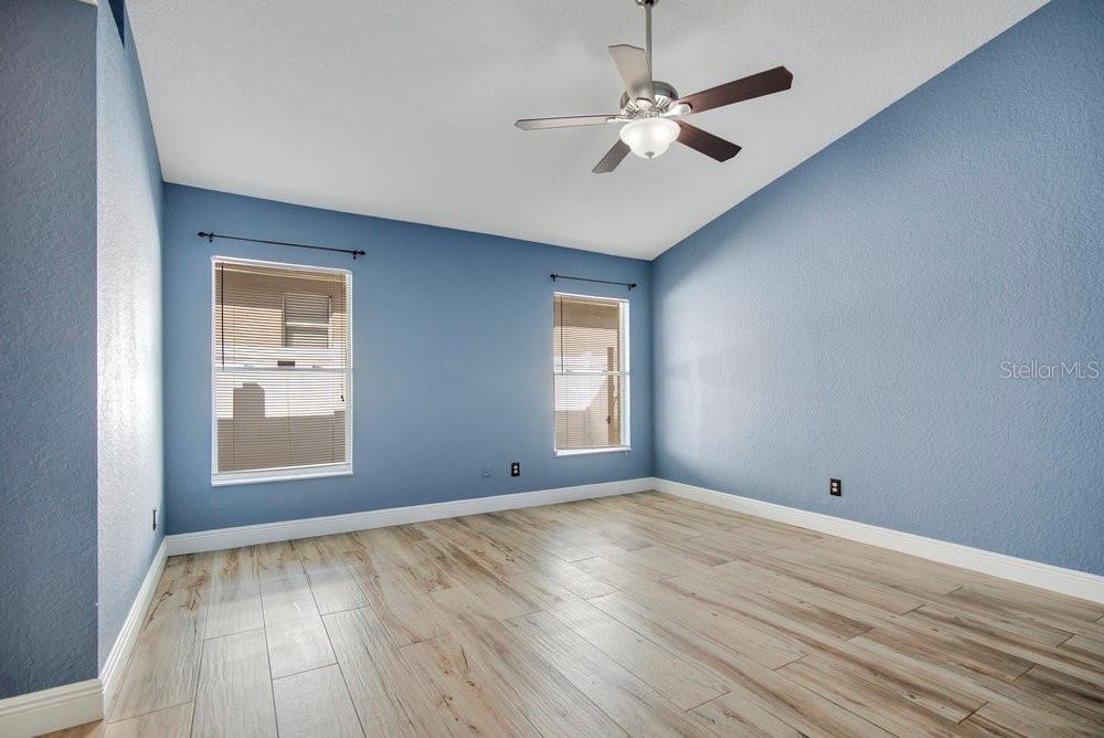 HUCKLEBERRY FIELDS TR N5 / WATERFORD LAKES - Residential