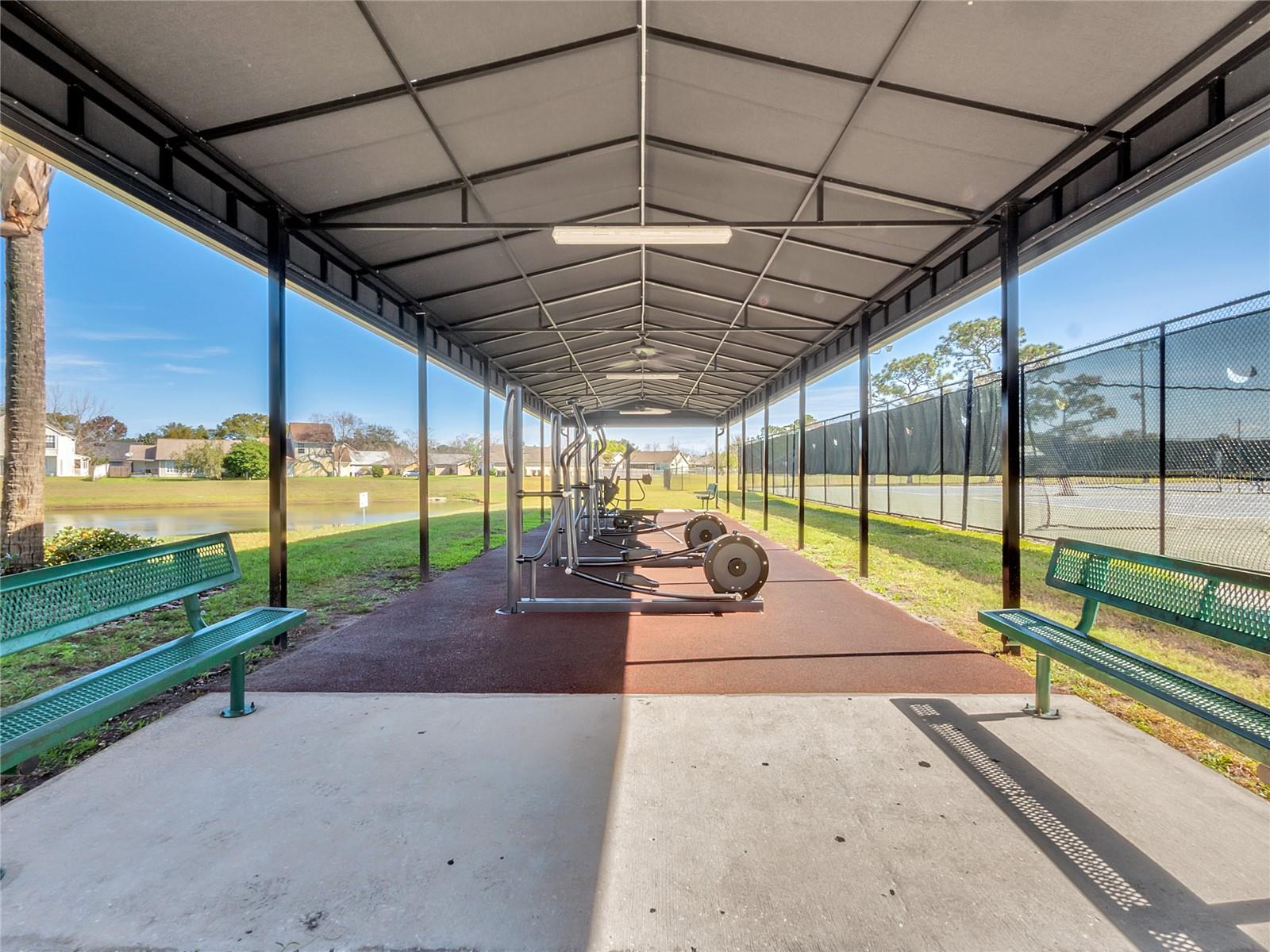 HUCKLEBERRY FIELDS TR N5 / WATERFORD LAKES - Residential