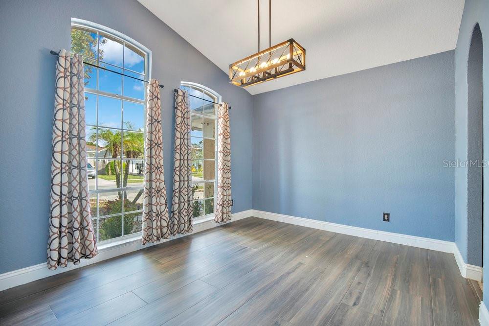 HUCKLEBERRY FIELDS TR N5 / WATERFORD LAKES - Residential