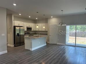 MARION OAKS UN 09 - Residential