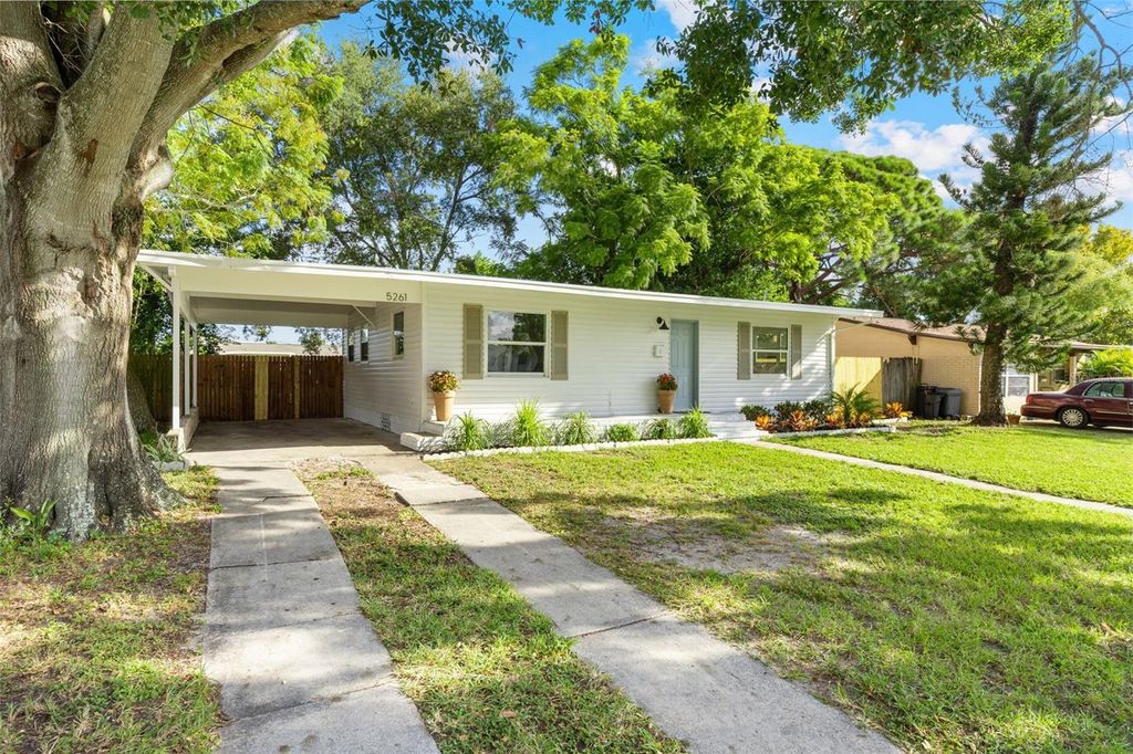 Photo of 5261 99th Terrace N, Pinellas Park, FL 33782 (MLS # TB8432441)