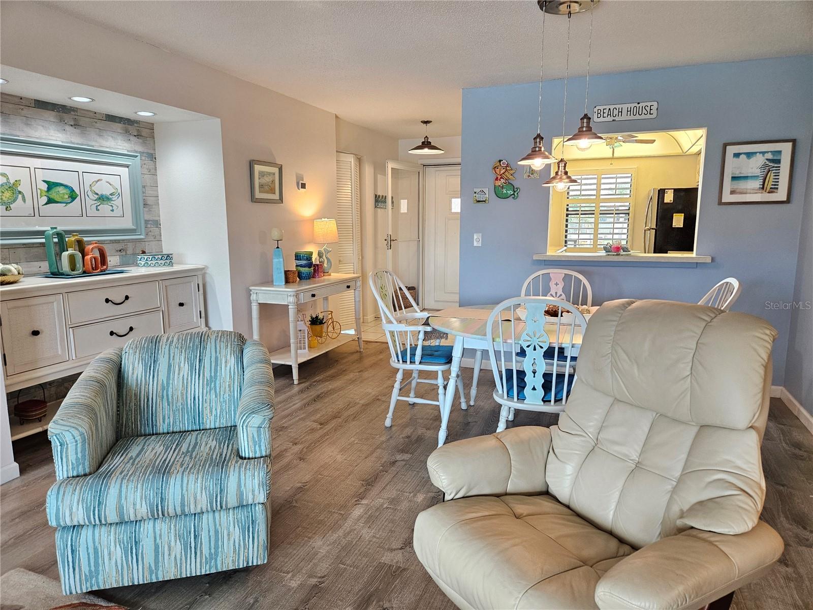 MISSION LAKES - Residential Lease