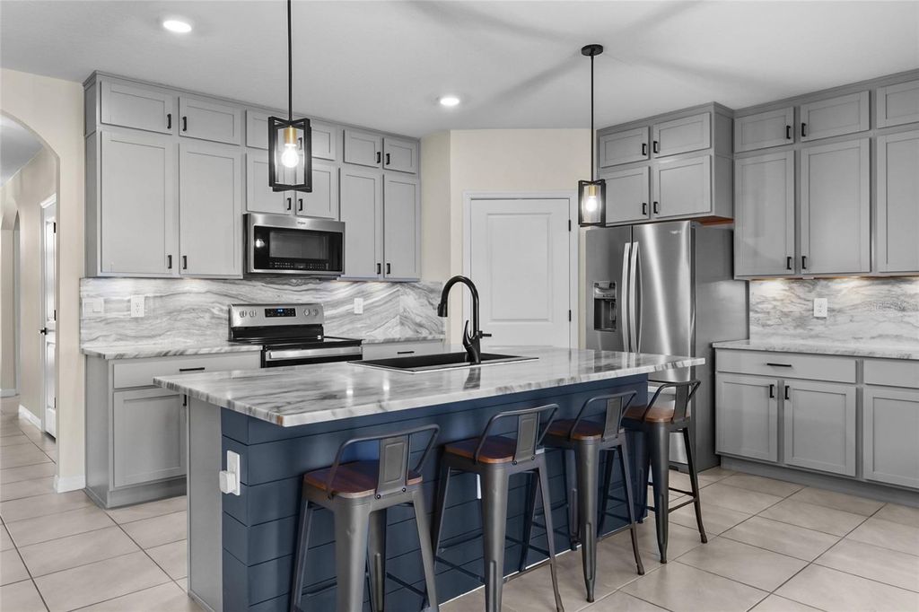 Photo of 17415 Harvest Moon Way, Bradenton, FL 34211 (MLS # A4664653)