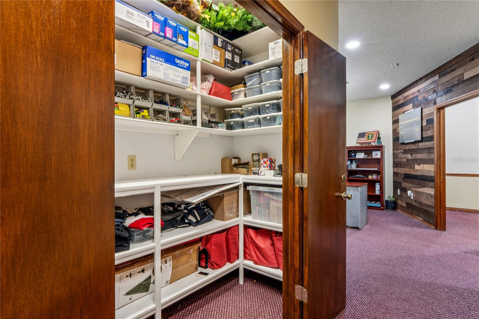 SPRING HILL COMMONS - Commercial Sale