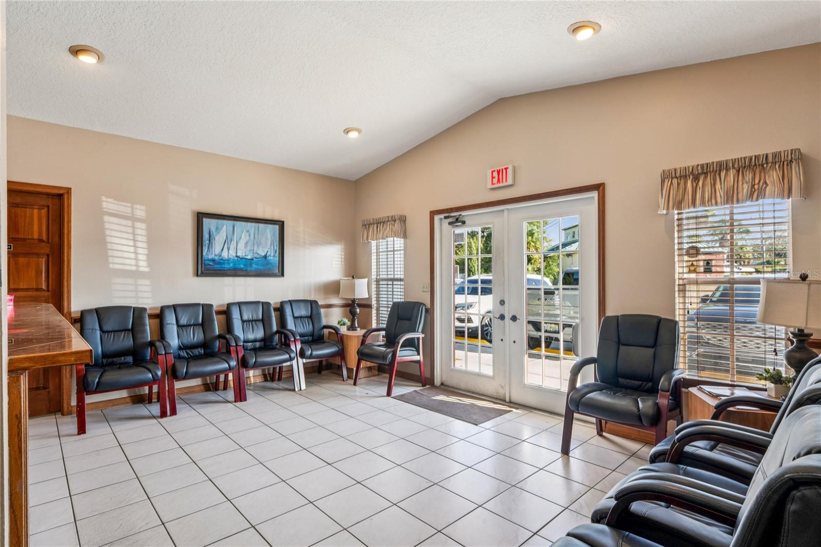 SPRING HILL COMMONS - Commercial Sale