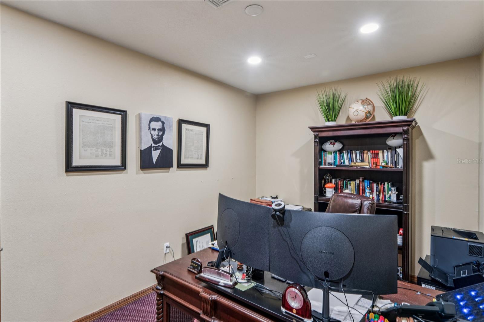 SPRING HILL COMMONS - Commercial Sale