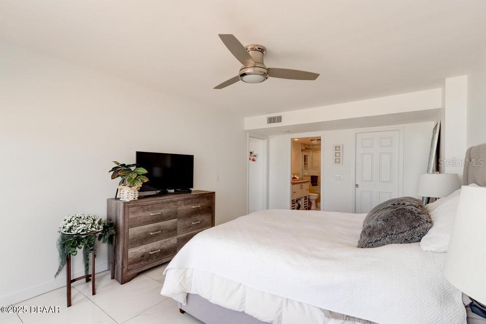 ALIKI CONDO - Residential