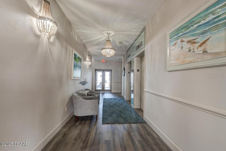 ALIKI CONDO - Residential