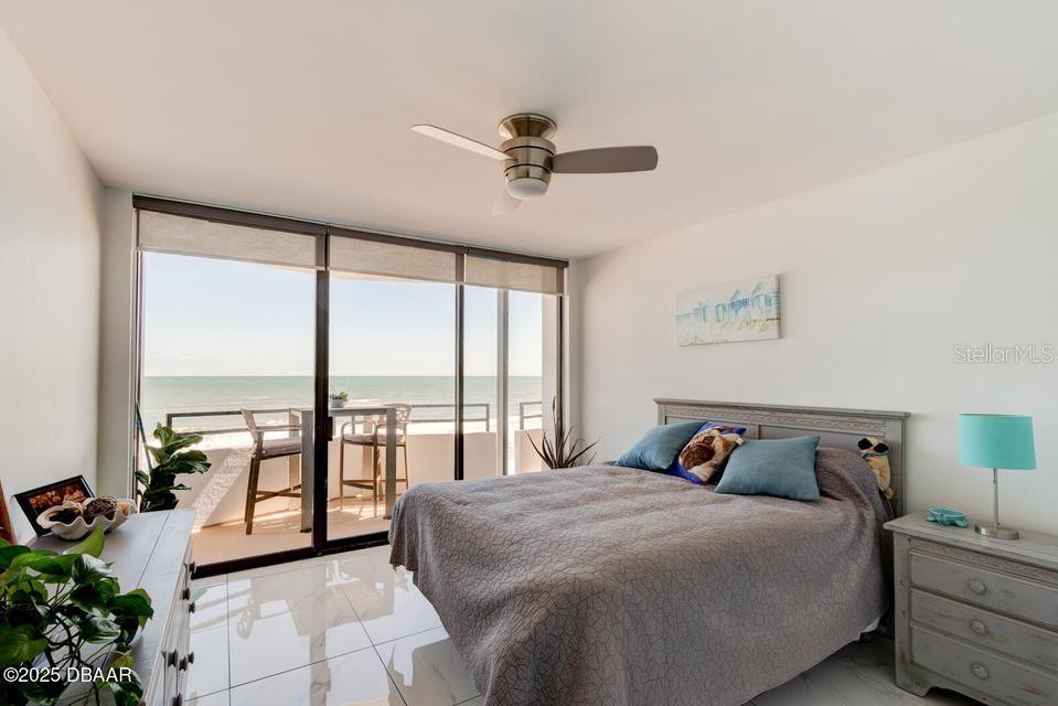 ALIKI CONDO - Residential