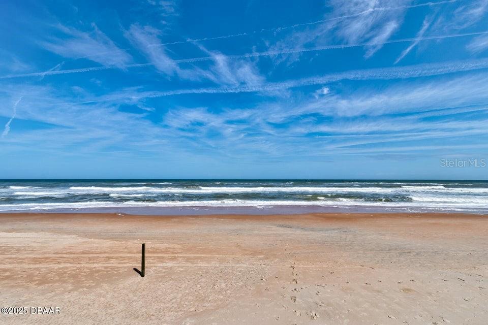 ALIKI CONDO - Residential