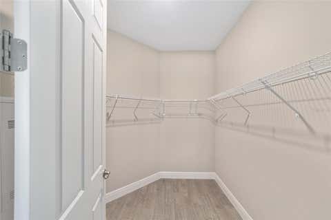 Tiny photo for 10372 SW 105th Court, Ocala, FL 34481 (MLS # OM726538)