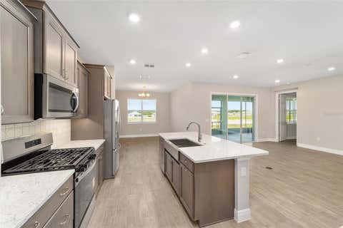 Tiny photo for 10372 SW 105th Court, Ocala, FL 34481 (MLS # OM726538)