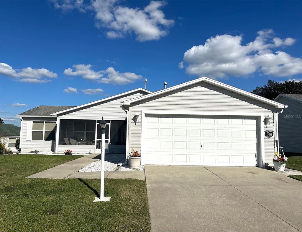 Photo of 17365 SE 92nd Gantham Terrace, The Villages, FL 32162 (MLS # G5105536)