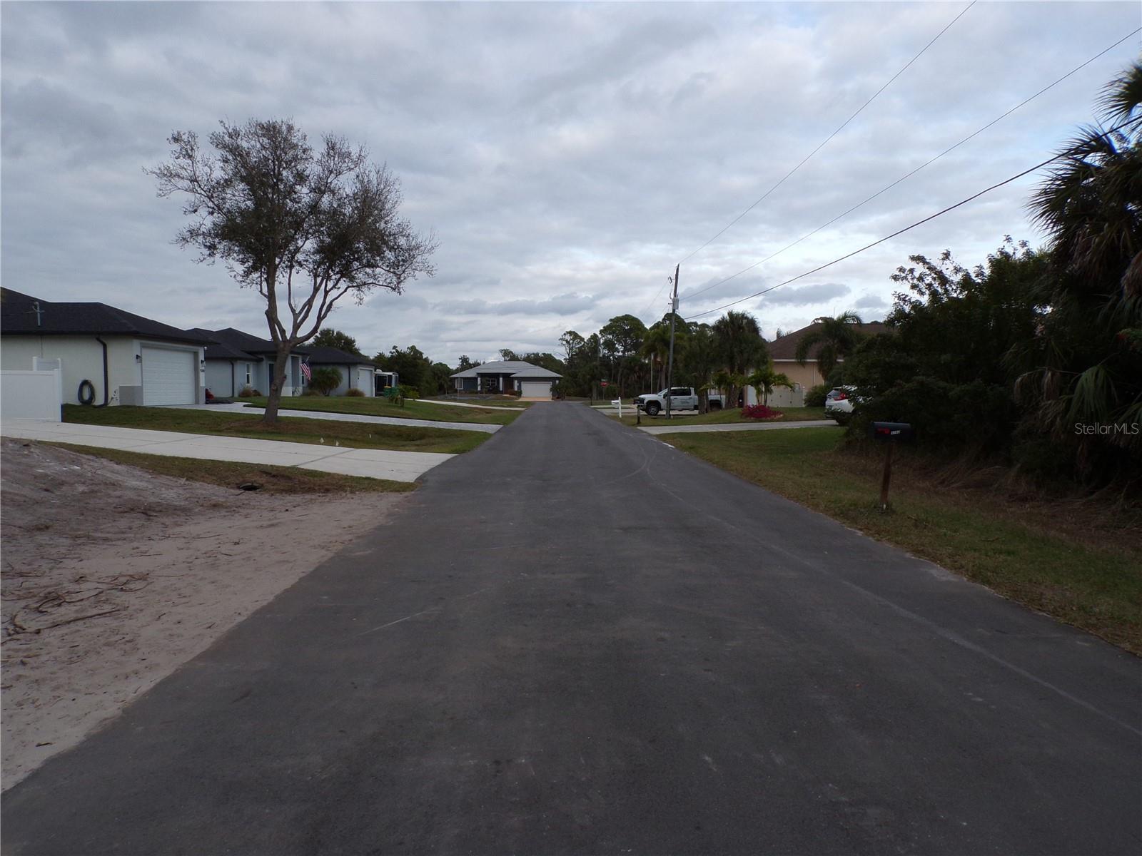 PORT CHARLOTTE SEC 069 - Land