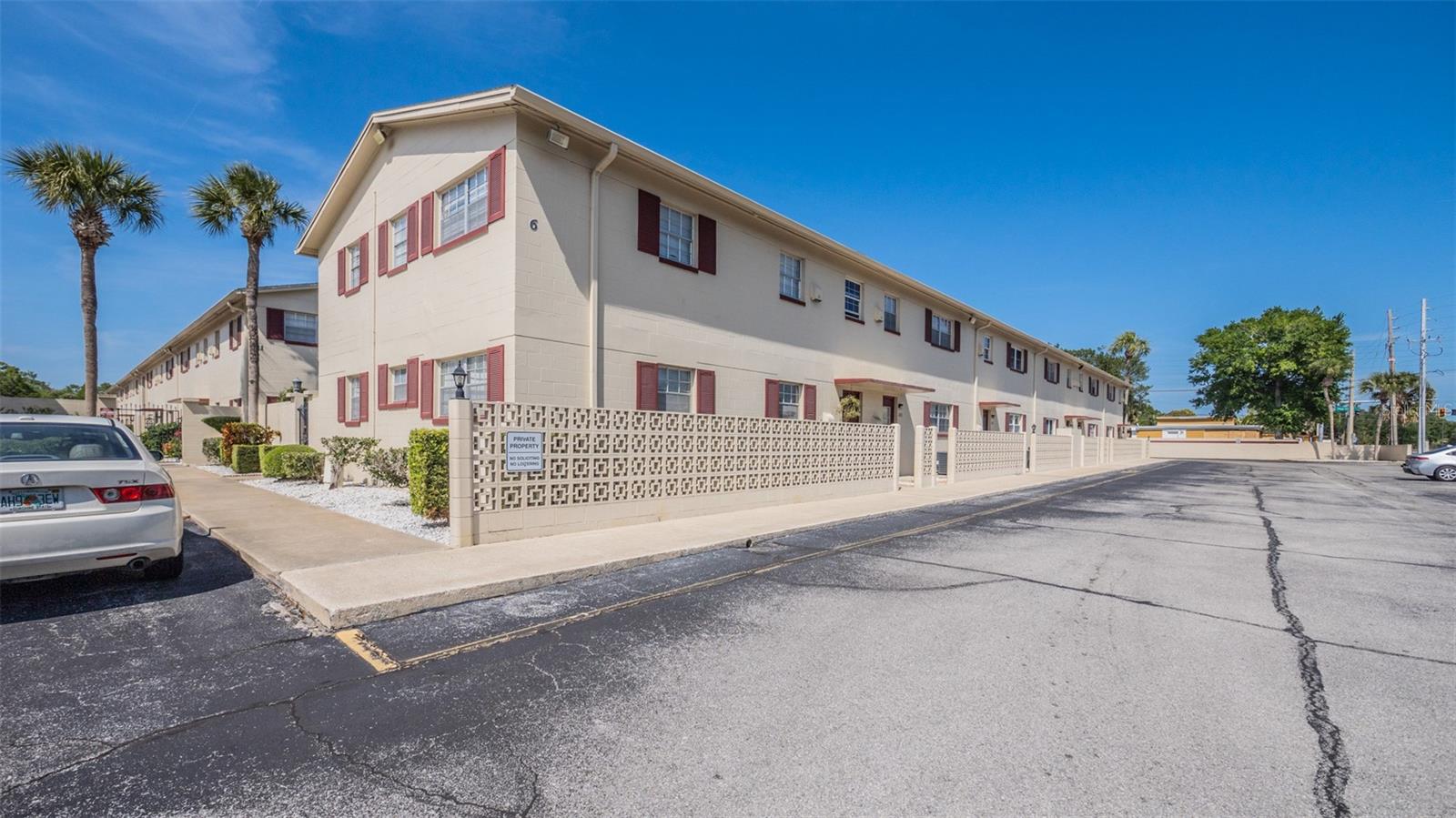 SILVER PINES GOLF VILLAGE CONDO - Residential