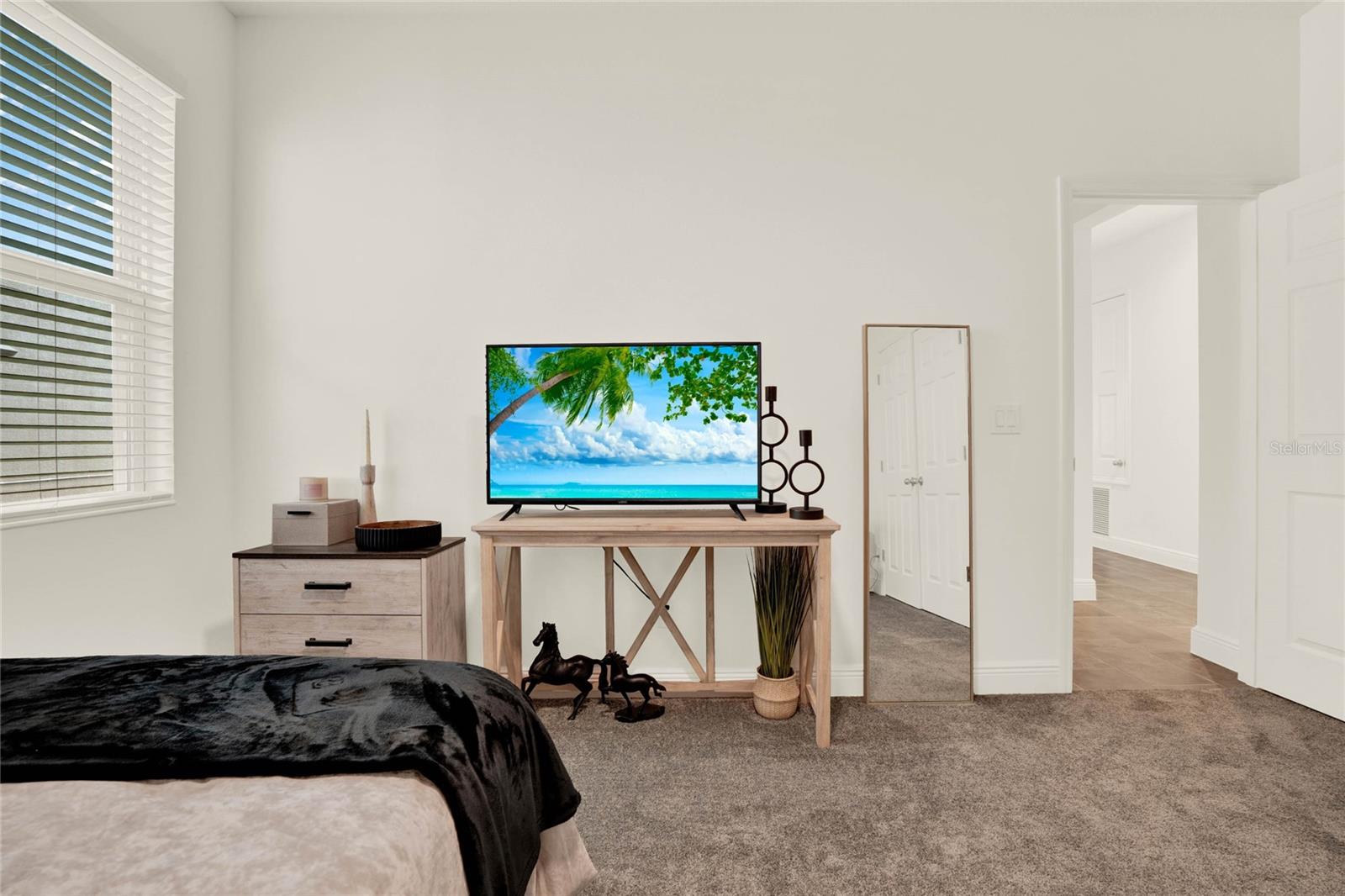 TRINITY LAKES - Residential