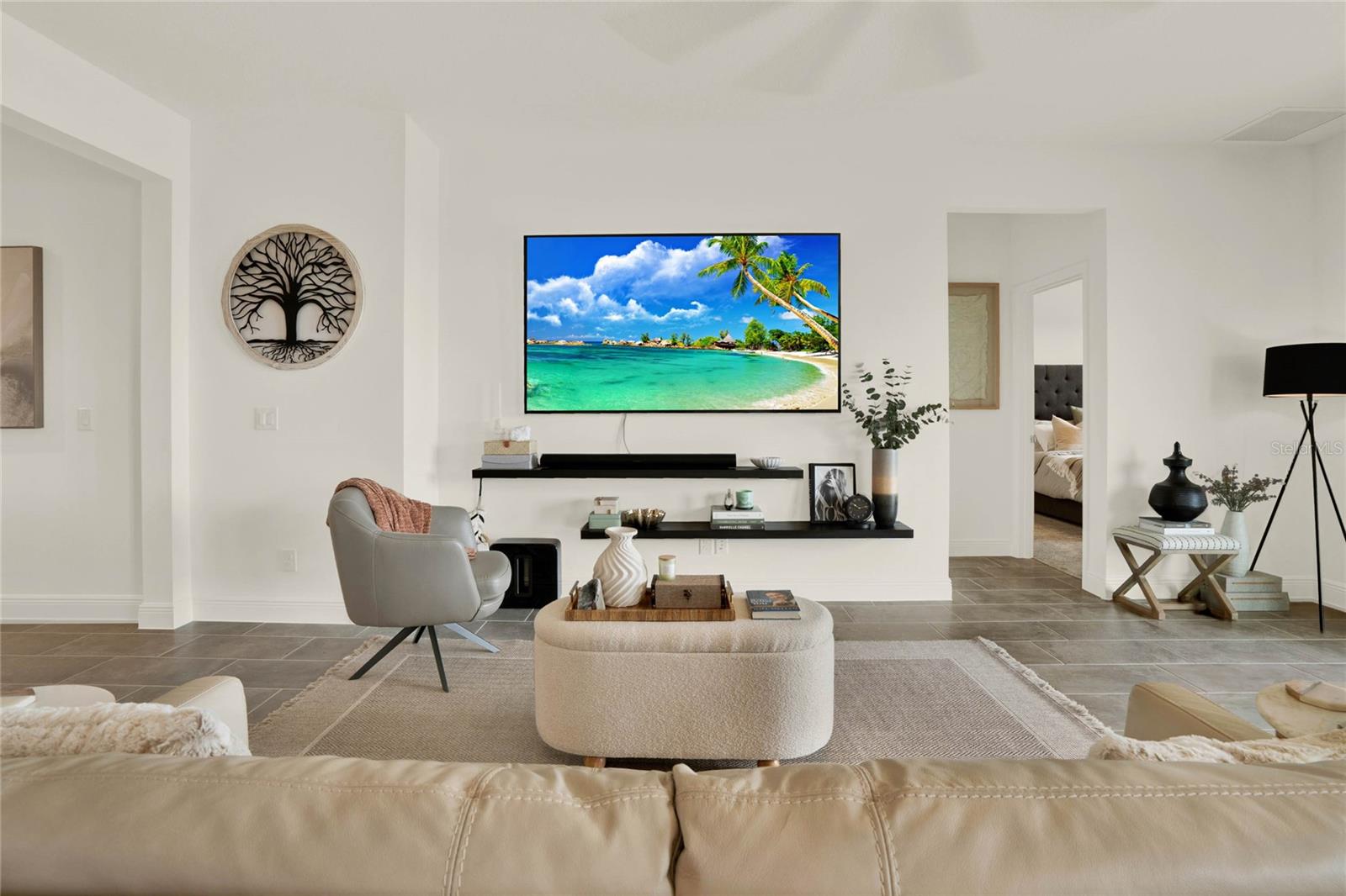 TRINITY LAKES - Residential