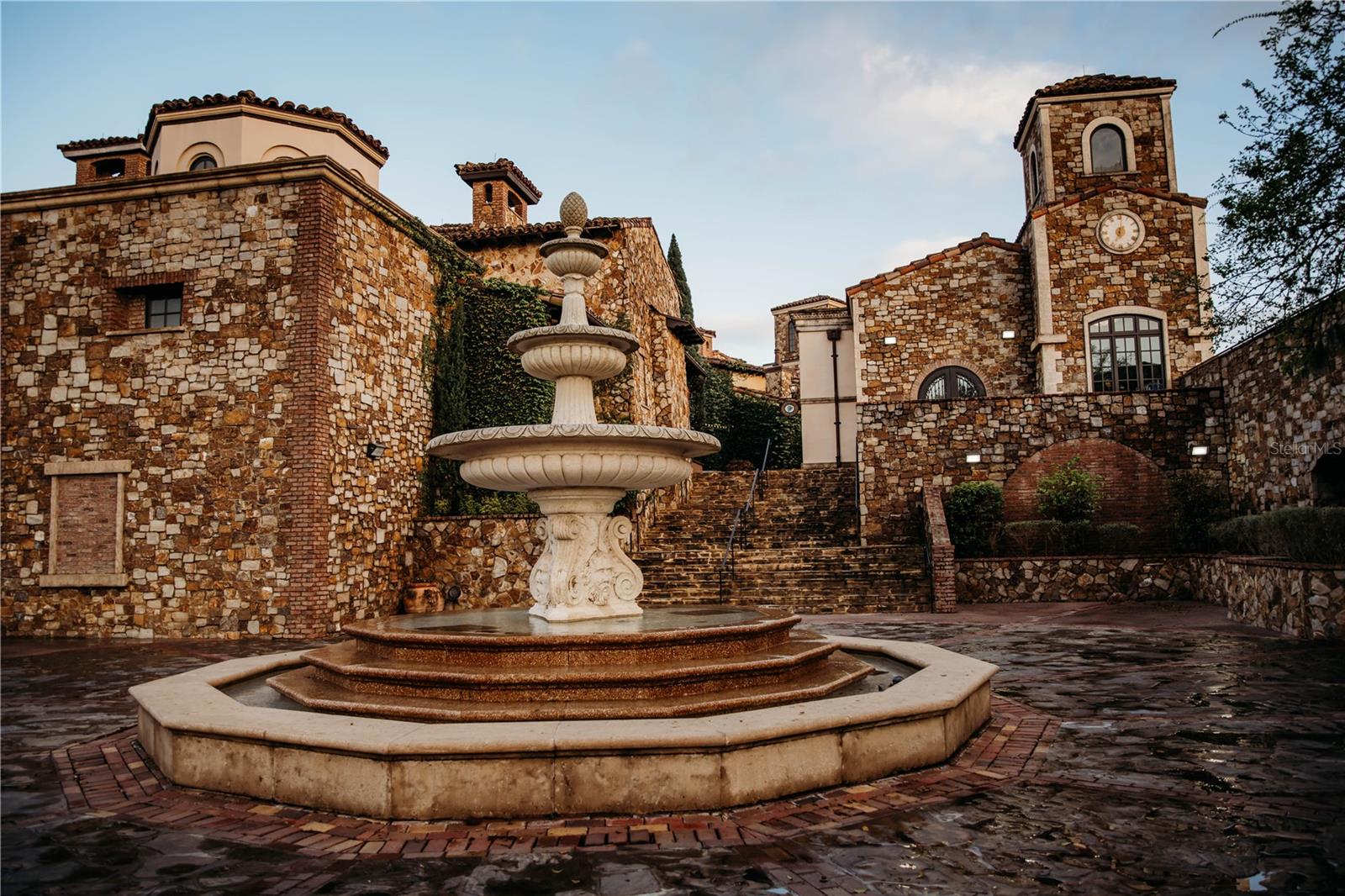 BELLA COLLINA SUB - Residential