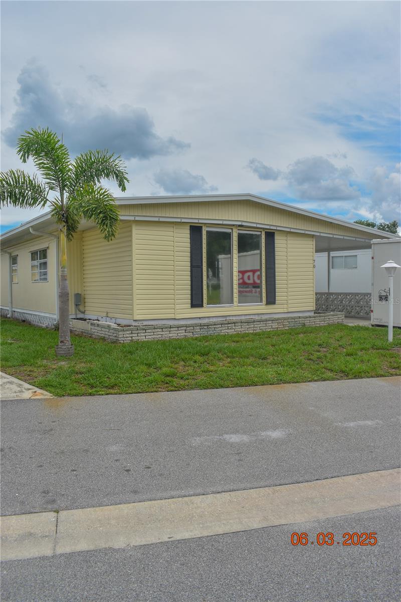 Welcome to your next home in one of the most sought-after pet-friendly, non-age-restricted communities around! This charming 3-bedroom, 2-bath mobile home offers the perfect blend of comfort, convenience, and flexibility. With a split, open floor plan, you’ll enjoy a spacious layout ideal for both everyday living and entertaining.
The kitchen is equipped with newer stainless-steel appliances, including a double built-in oven, cooktop range, and hood—perfect for home chefs. The primary bedroom features an en-suite bath and a unique bonus: a kitchenette and private entrance from a covered back porch, making it ideal as an in-law suite or a private retreat.
Enjoy all the benefits of low-maintenance living with a reasonable $220/month HOA fee that covers lawn care, trash disposal, Spectrum internet, and access to an impressive list of recreational amenities—including a large outdoor swimming pool, volleyball, pickleball, basketball, and shuffleboard courts.
Whether you’re looking for the perfect place to raise a family or to enjoy the simplicity of relaxed living, this home is a true gem. Homes in this community go quickly—don’t miss your chance to see it!