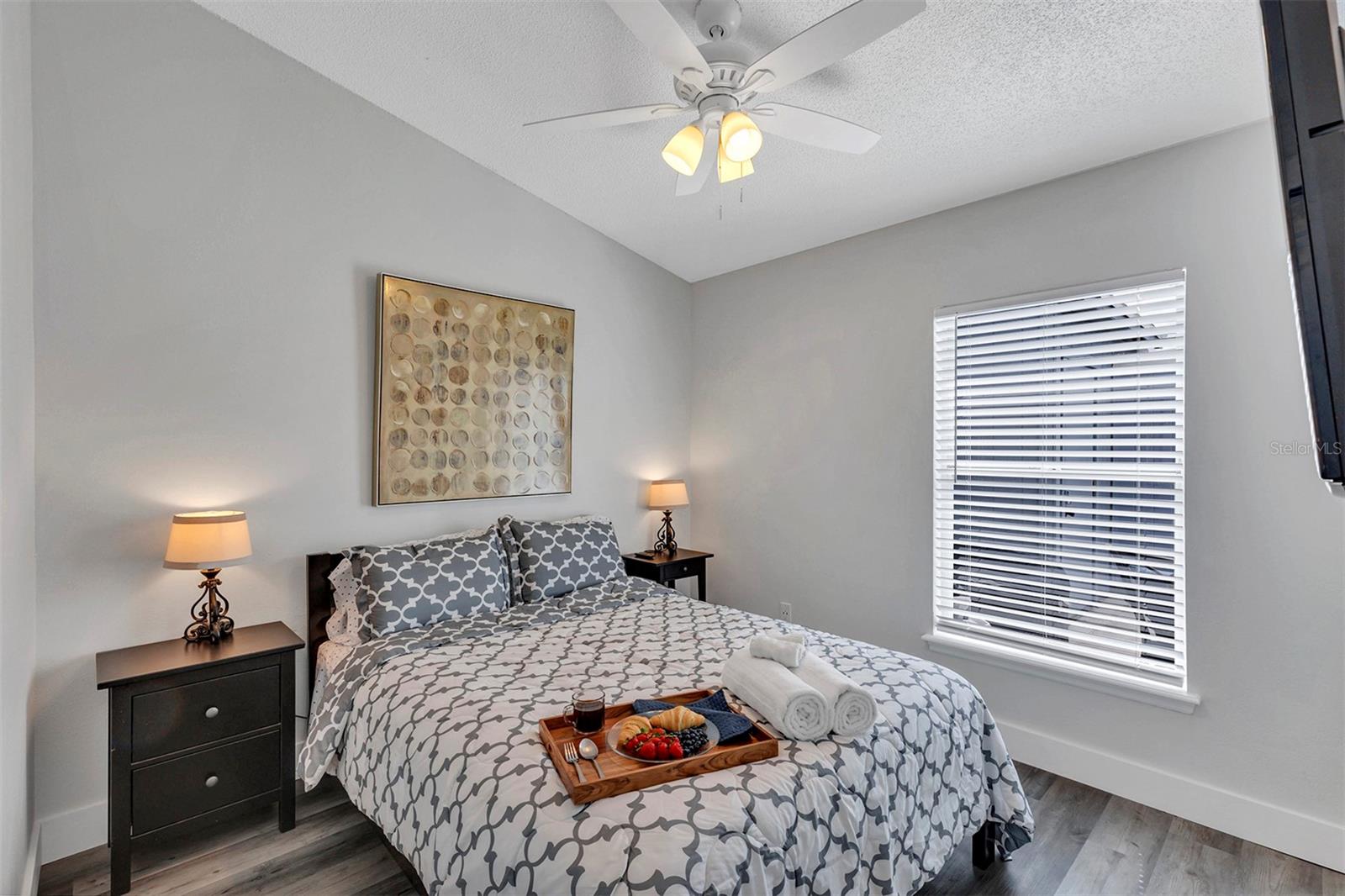 DEERSONG 2 - Residential Lease