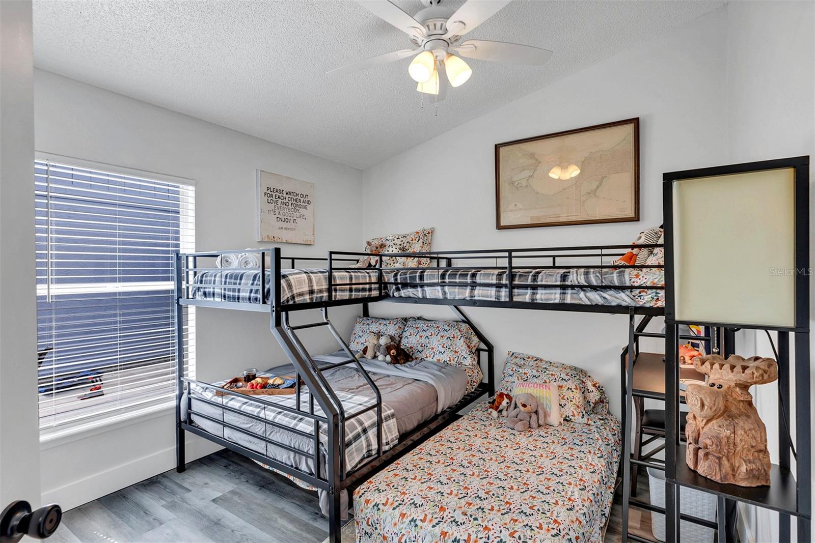 DEERSONG 2 - Residential Lease