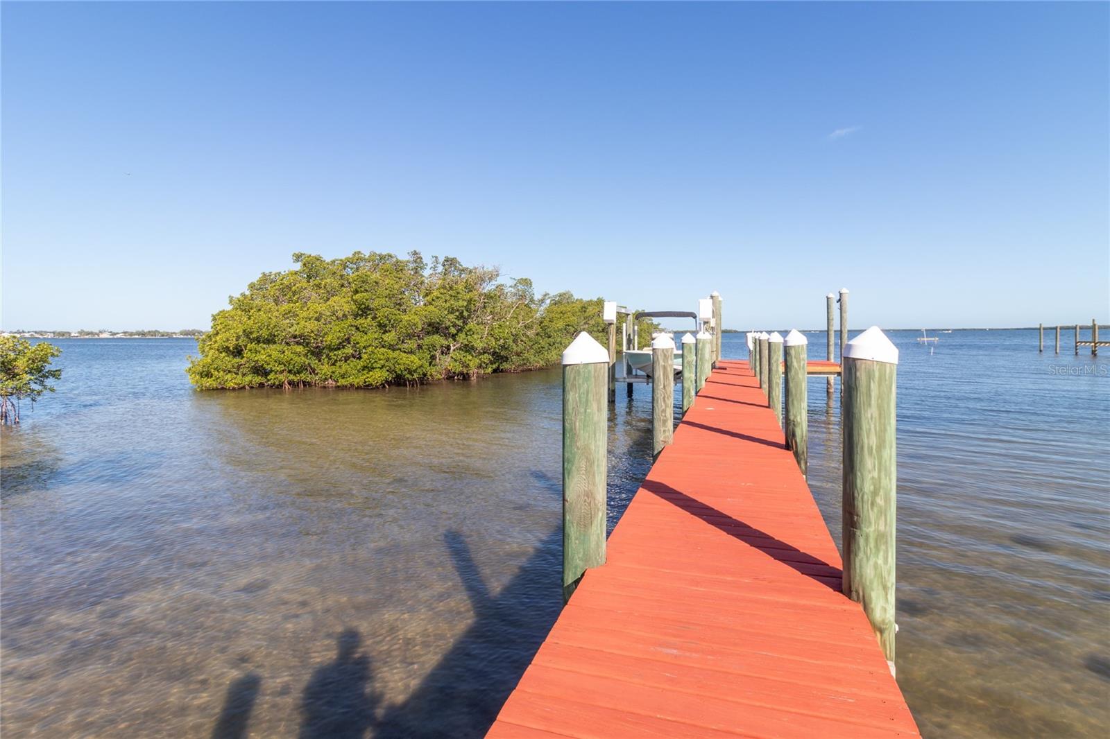 2101 27TH AVENUE BOULEVARD W