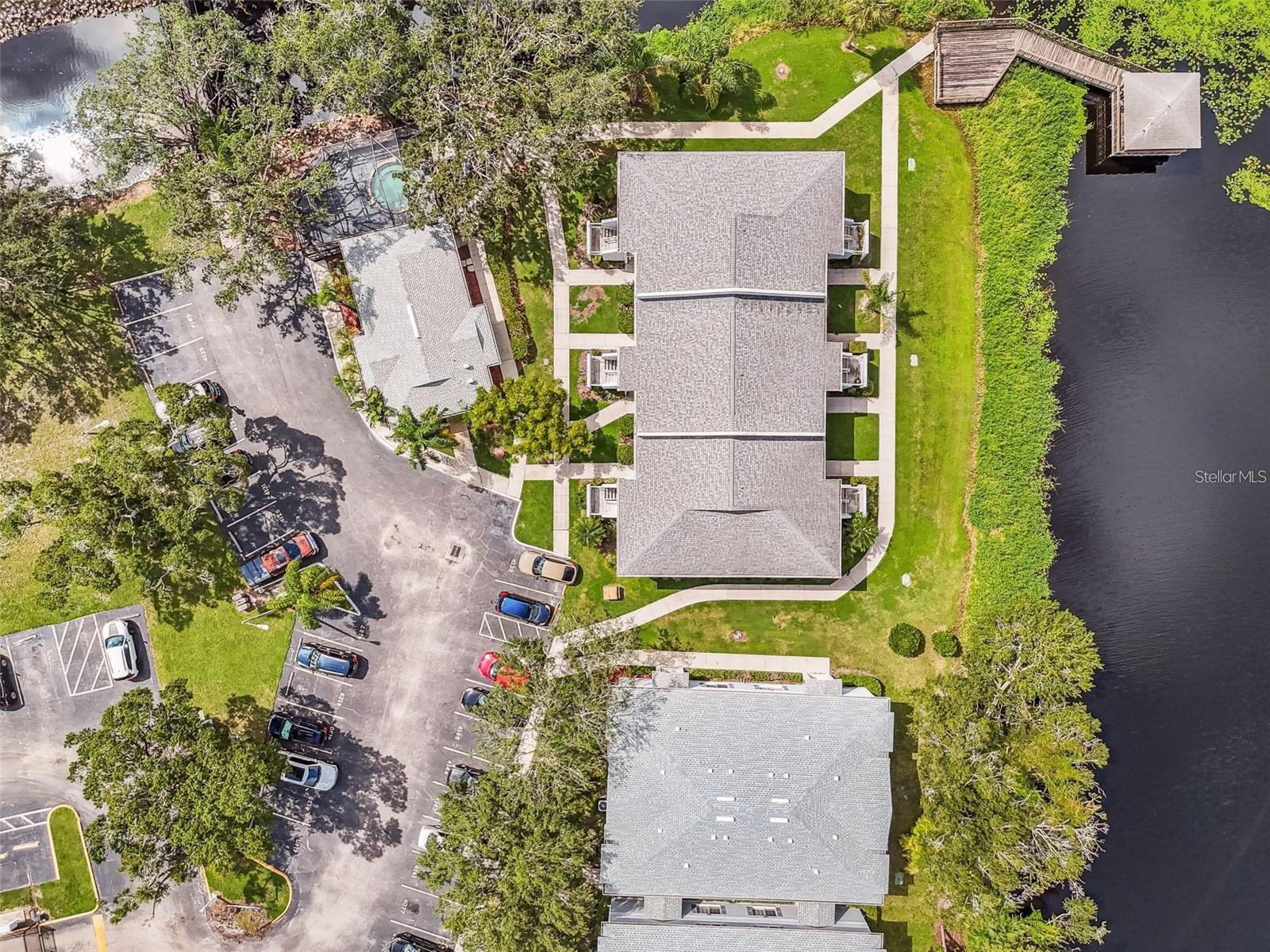 WATERSIDE CONDO II - Residential