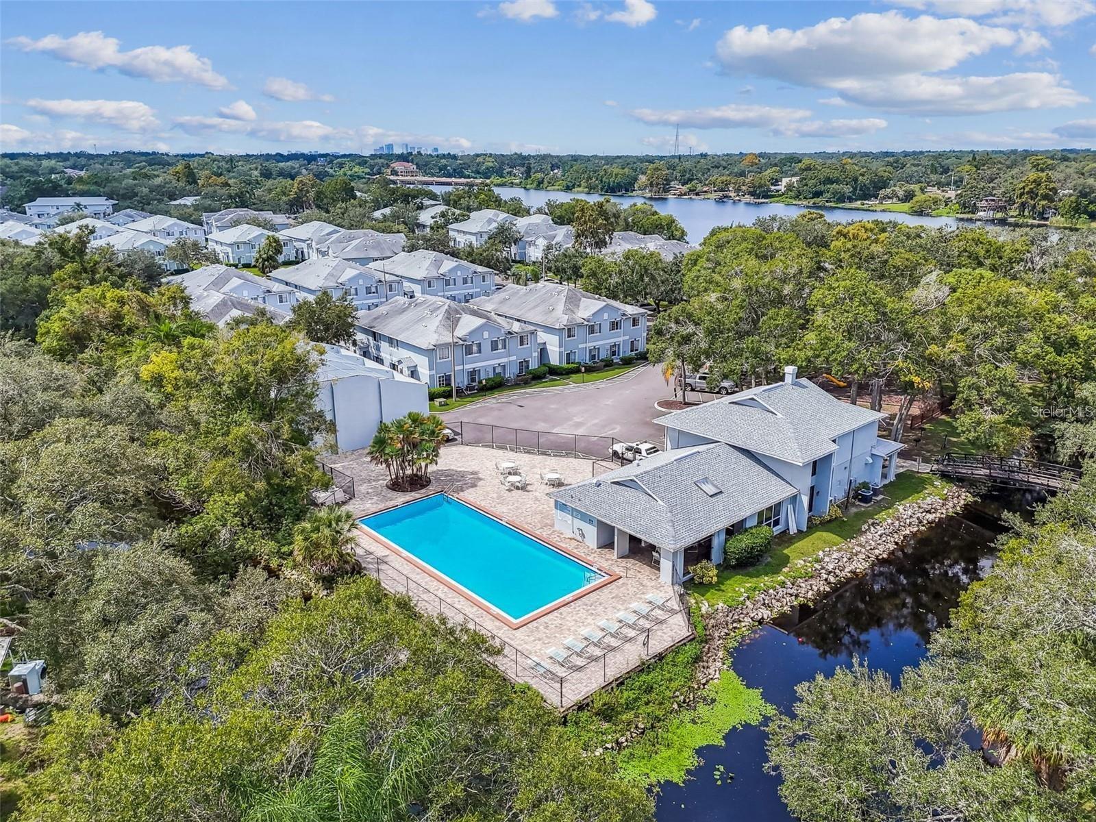 WATERSIDE CONDO II - Residential