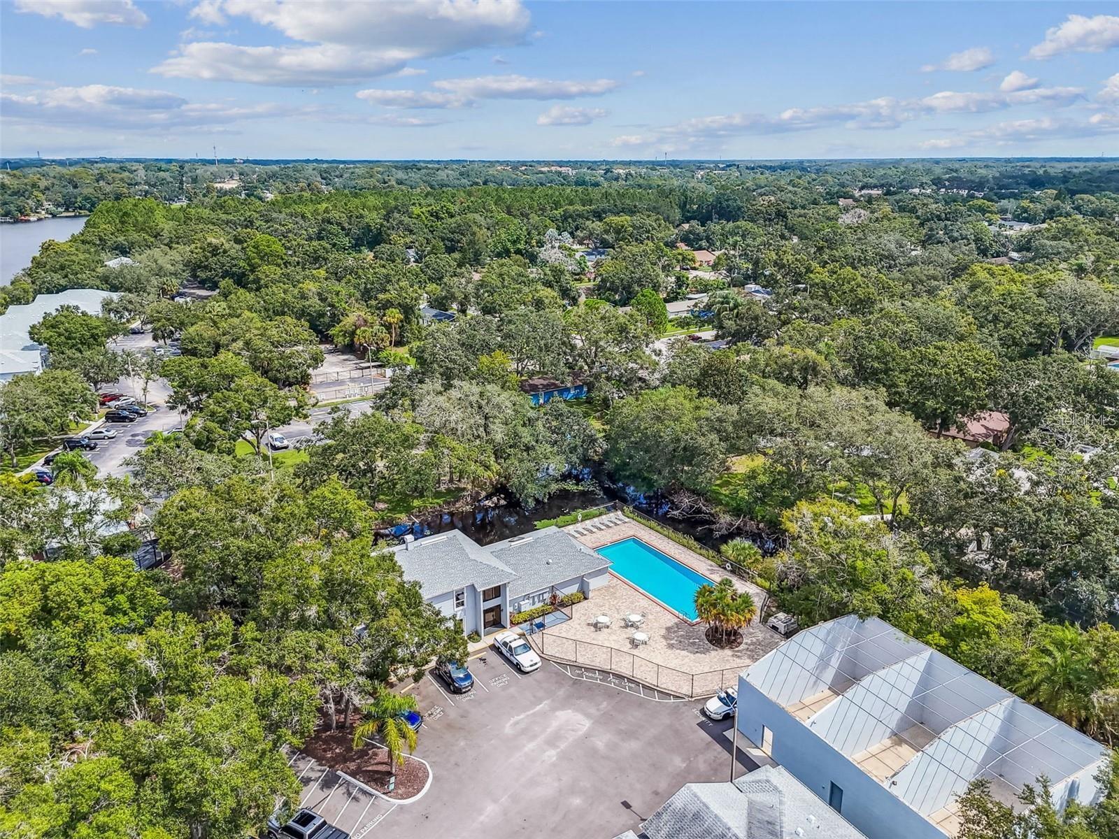 WATERSIDE CONDO II - Residential