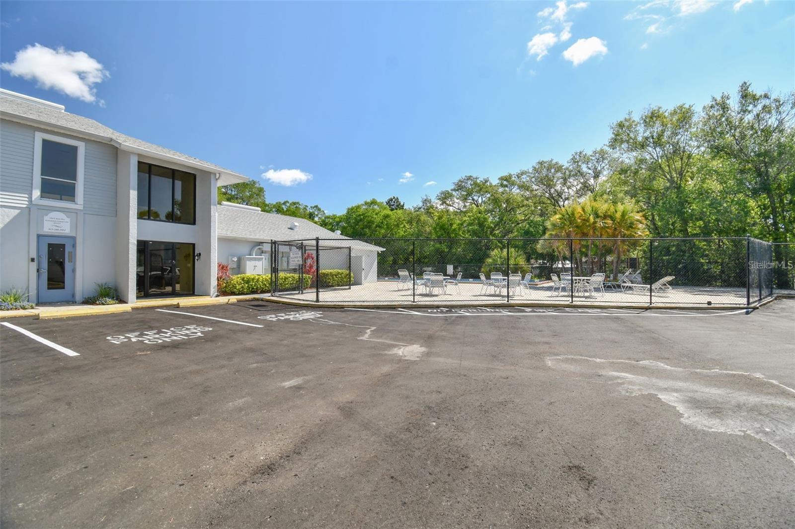 WATERSIDE CONDO II - Residential