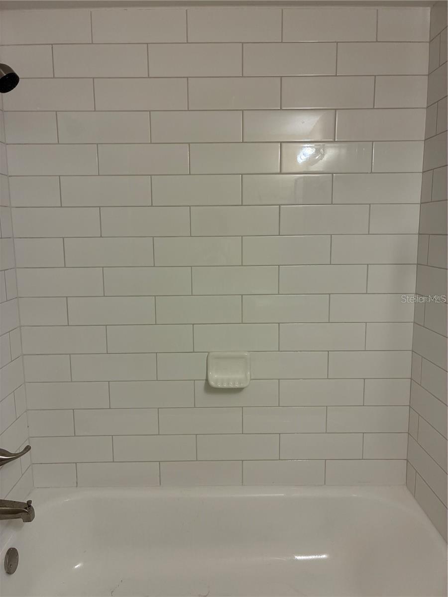 WATERSIDE CONDO II - Residential