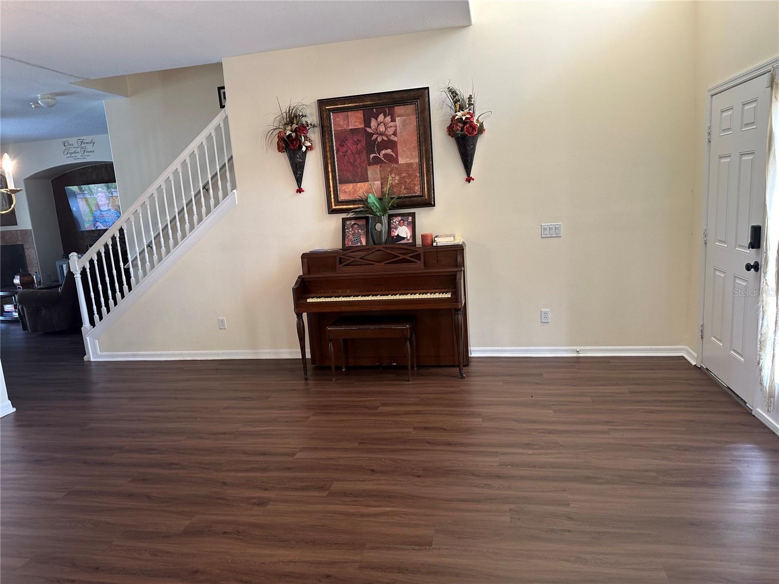 3635 DAYDREAM PLACE