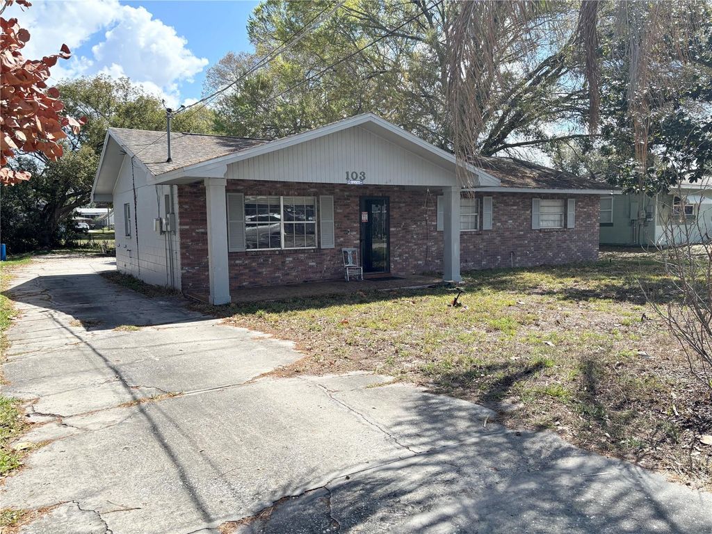 Photo of 103 Davis Street, Auburndale, FL 33823 (MLS # L4960131)