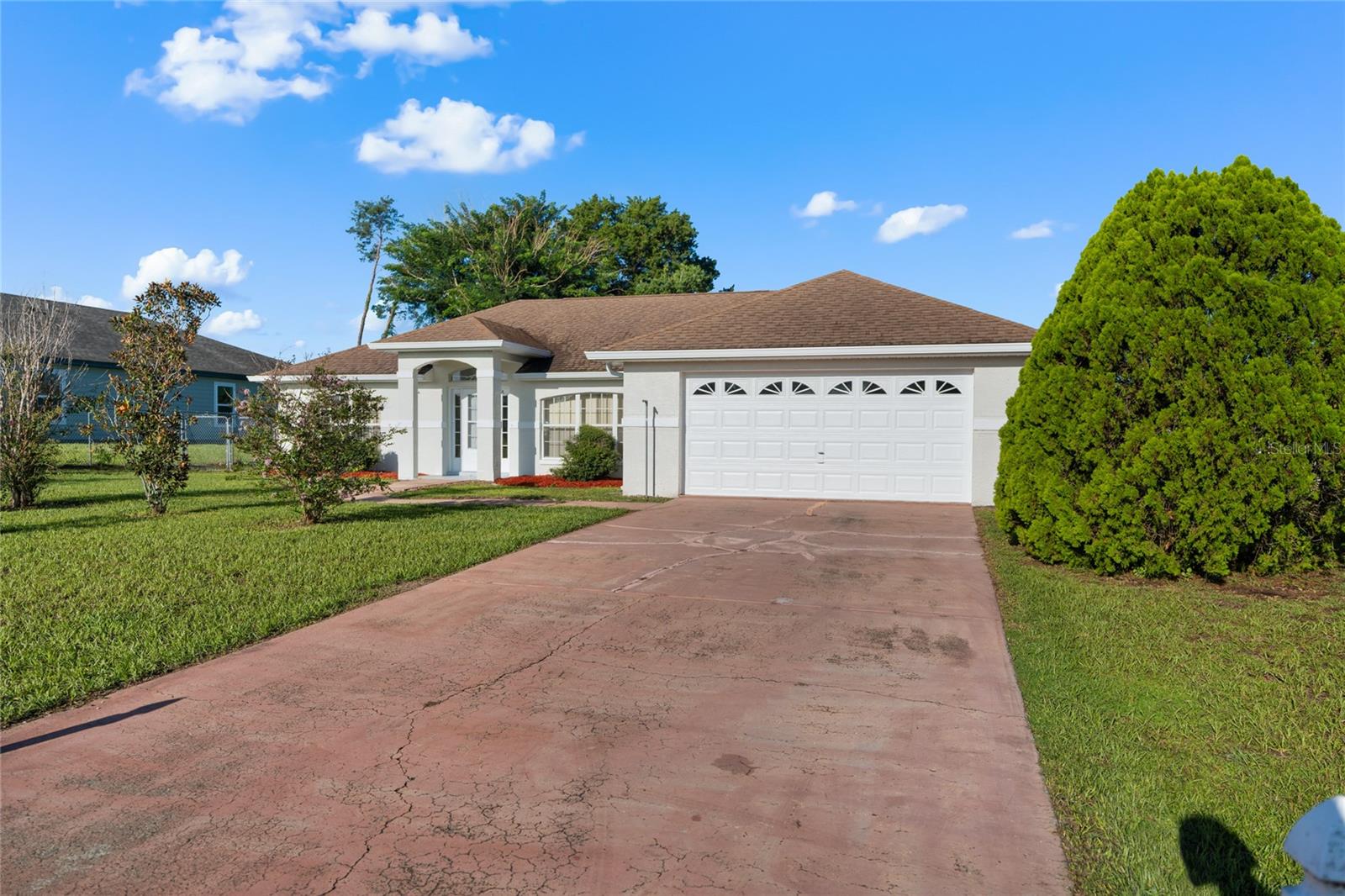 416 MARION OAKS LANE