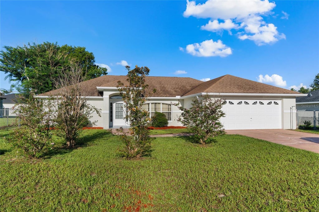 Photo of 416 Marion Oaks Lane, Ocala, FL 34473 (MLS # OM732165)