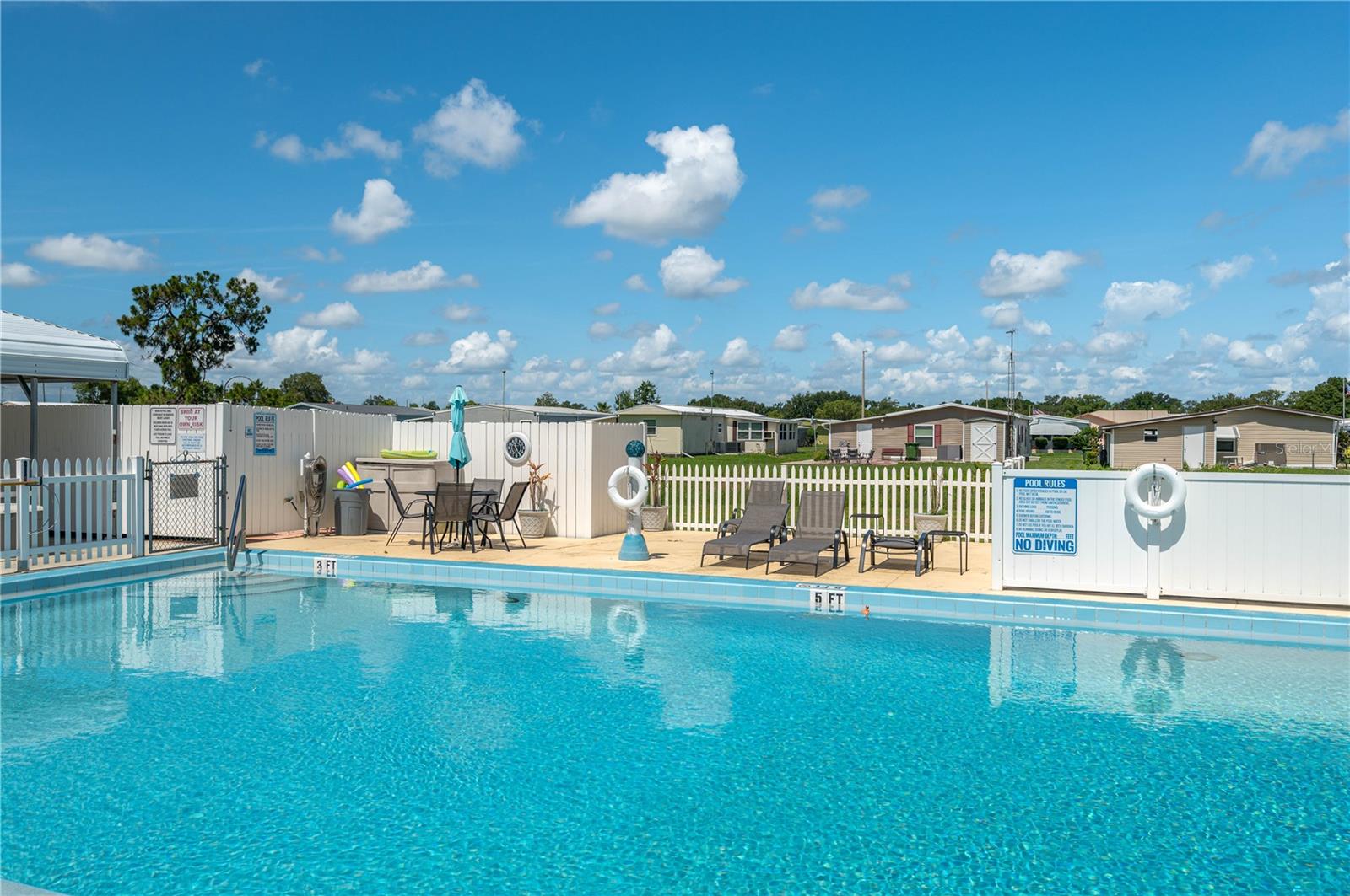 FAIRVIEW VILLAGE - Residential