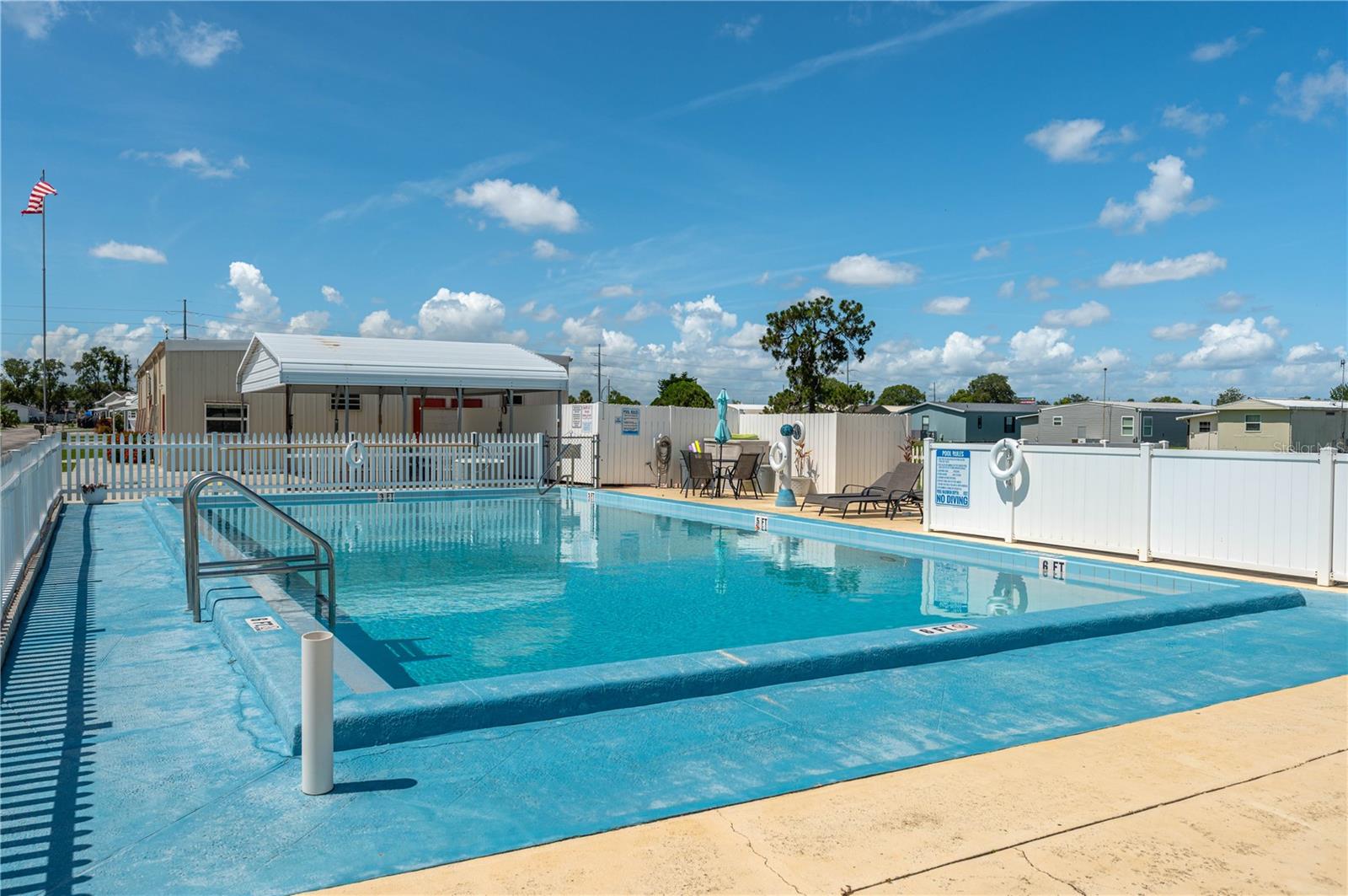 FAIRVIEW VILLAGE - Residential