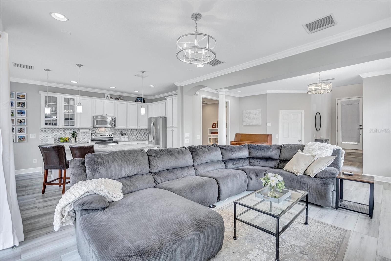 WATERCHASE PROVENCE TWNHMS - Residential