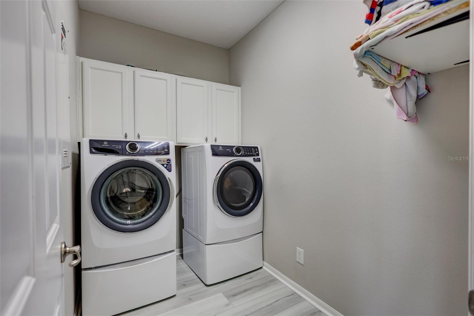 WATERCHASE PROVENCE TWNHMS - Residential