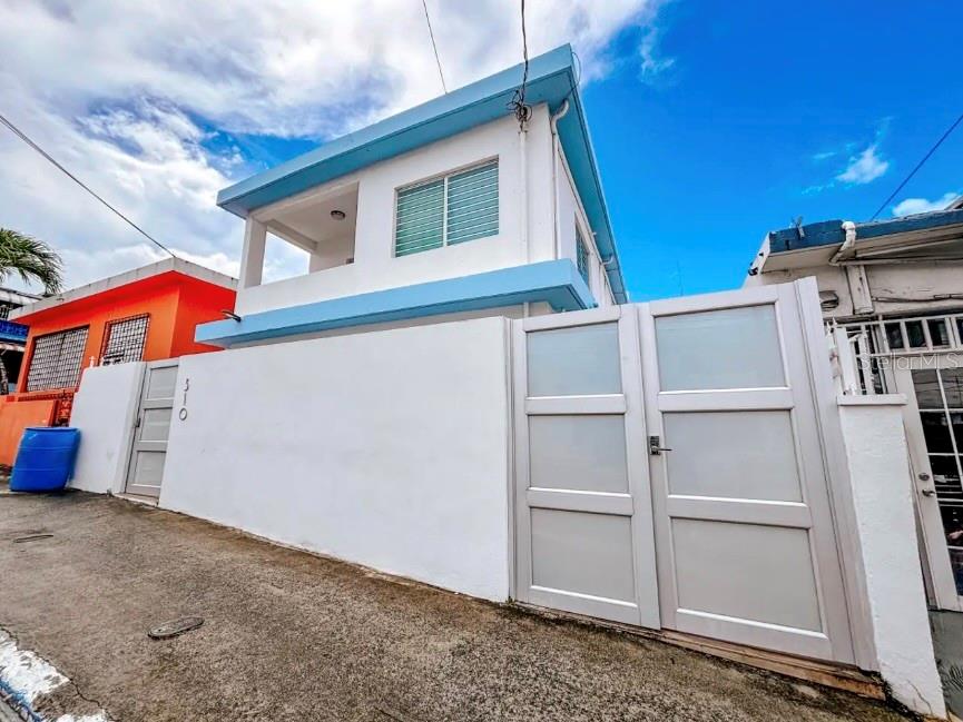 Calle Tapia CALLE TAPIA