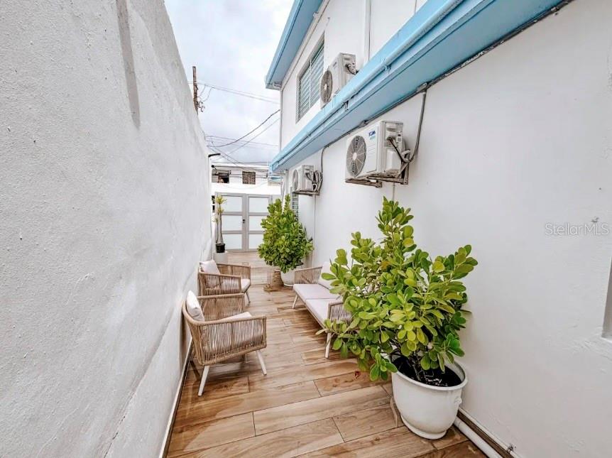 Calle Tapia CALLE TAPIA