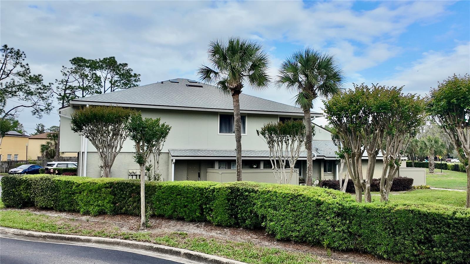 PHEASANT RUN AT ROSEMONT CONDO - Residential