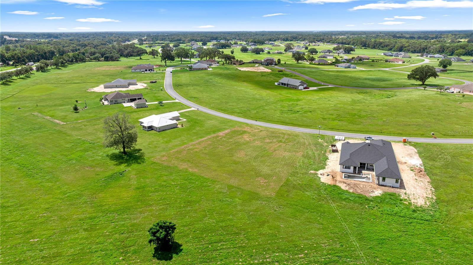 IRISH ACRES - Land