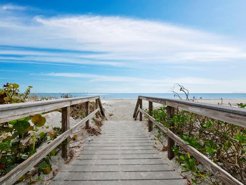 A home in LONGBOAT KEY