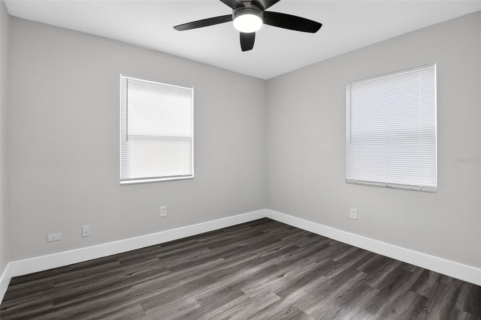 DELTONA LAKES UNIT 01 - Residential