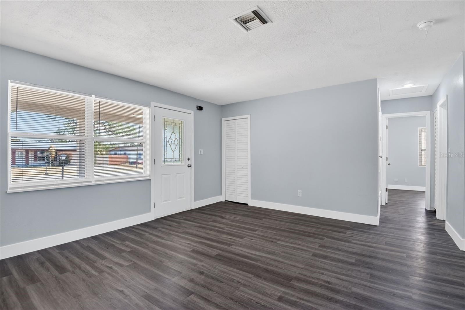 DELTONA LAKES UNIT 01 - Residential