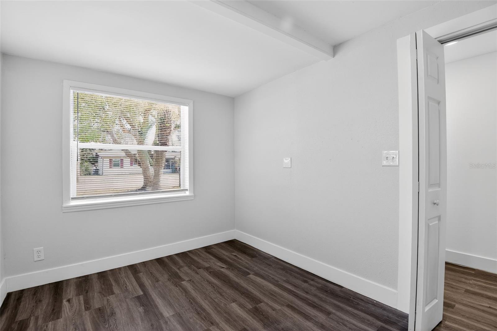 DELTONA LAKES UNIT 01 - Residential