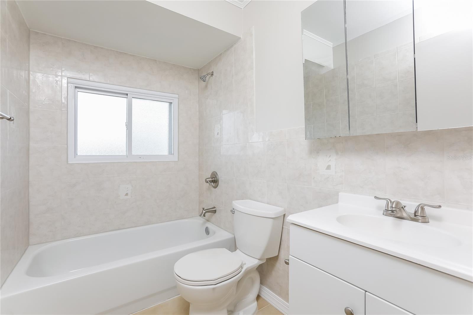 CRYSTAL SHORES - Residential Lease