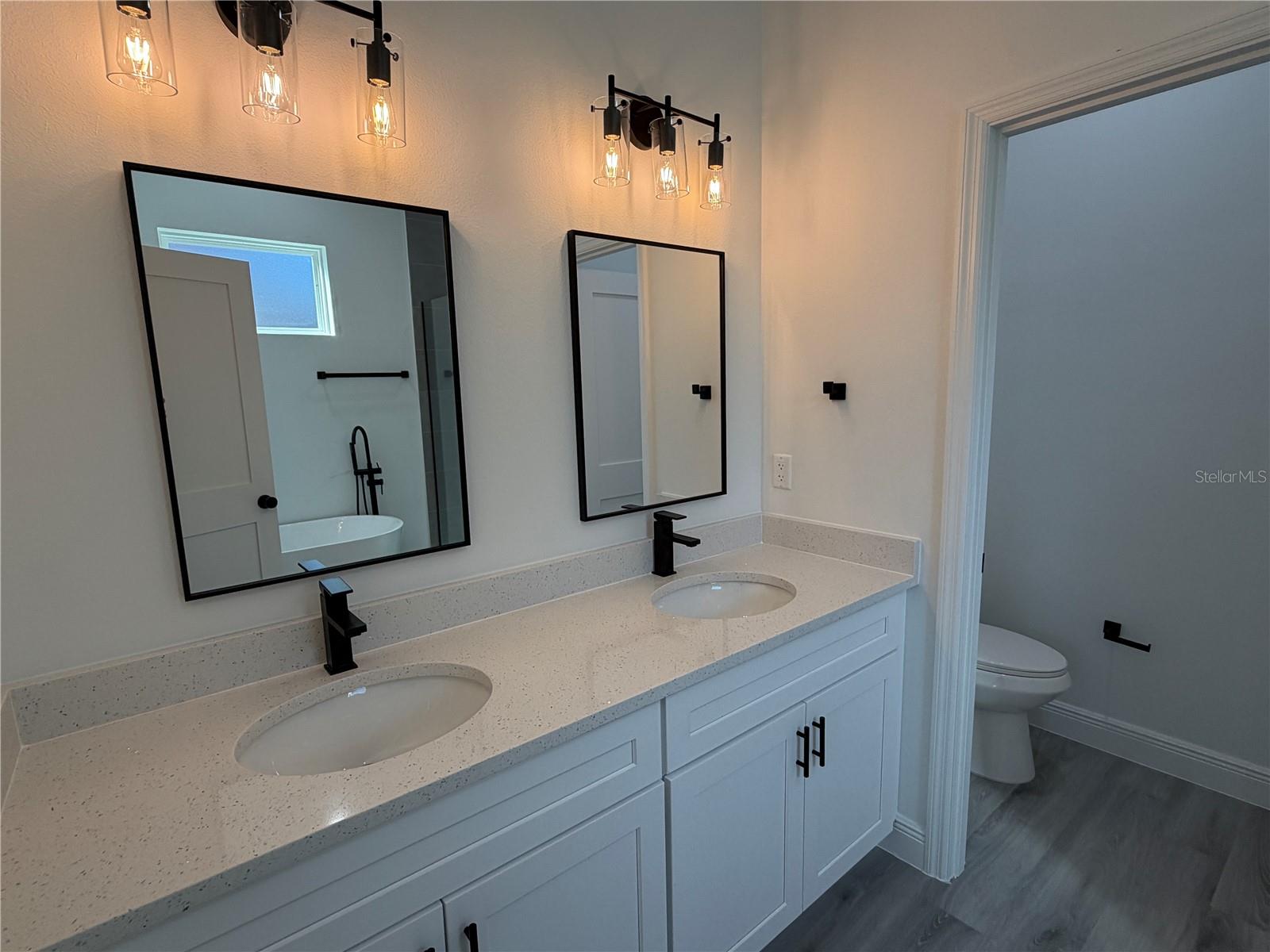 MARION OAKS UNIT 01 - Residential